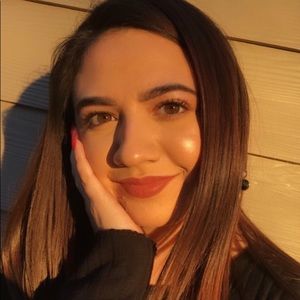 Meet your Posher, Marivel